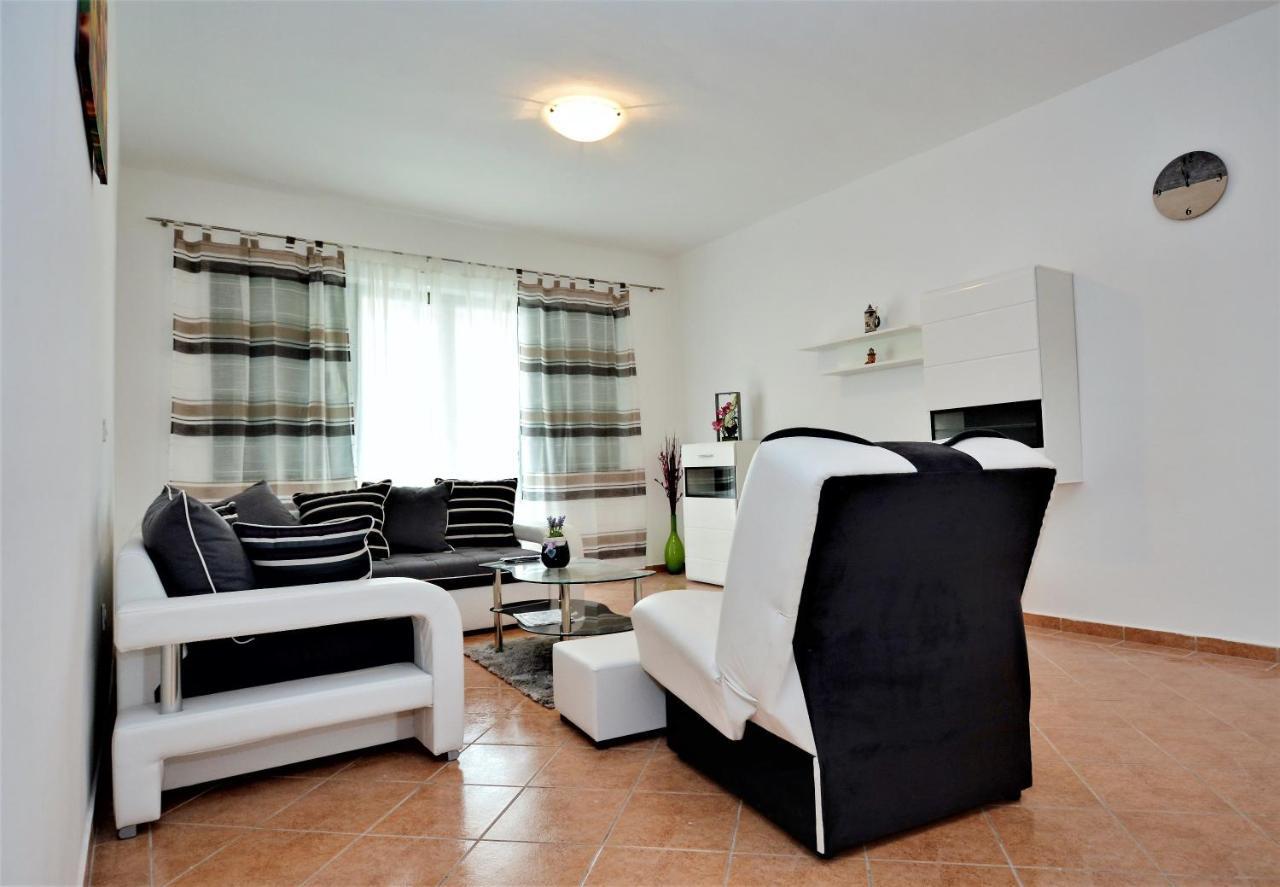 Villa Allegro Sukošan 外观 照片
